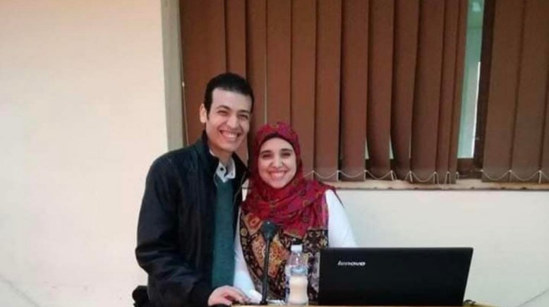 الدكتورة فاطمة عبدالفتاح وزوجها