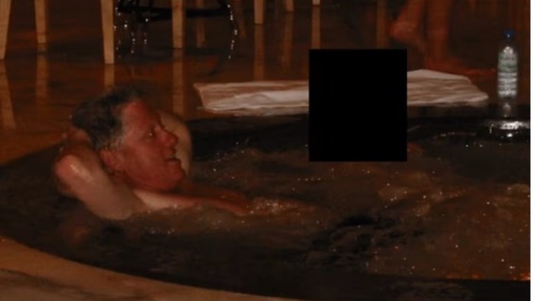 صورة من وثائق ملف إبستين