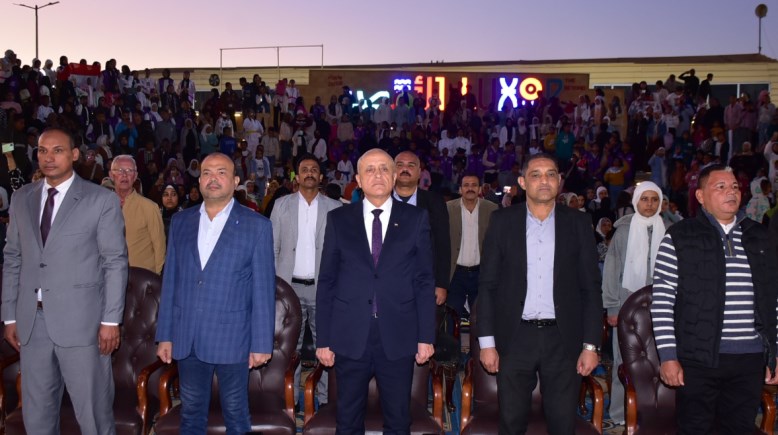 محافظ الأقصر المهندس عبد المطلب عماره 