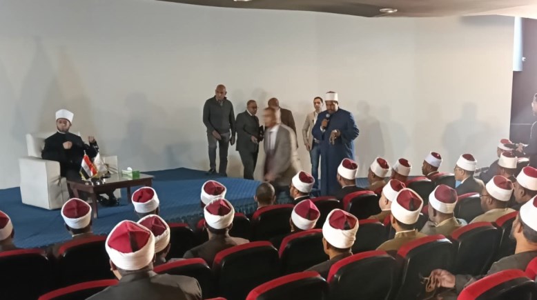 الدكتور أسامة الأزهري 