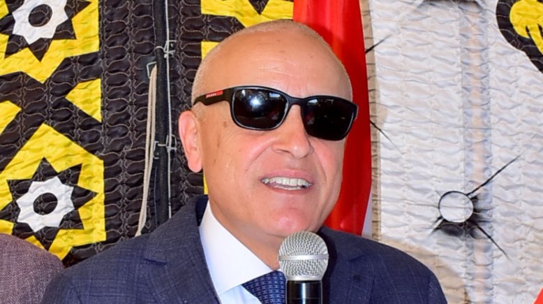 محافظ الأقصر المهندس عبد المطلب عماره 