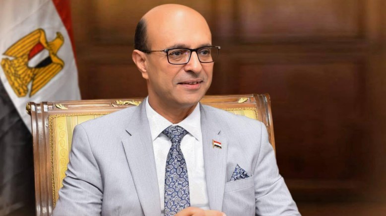 الدكتور احمد المنشاوى رئيس جامعة أسيوط 