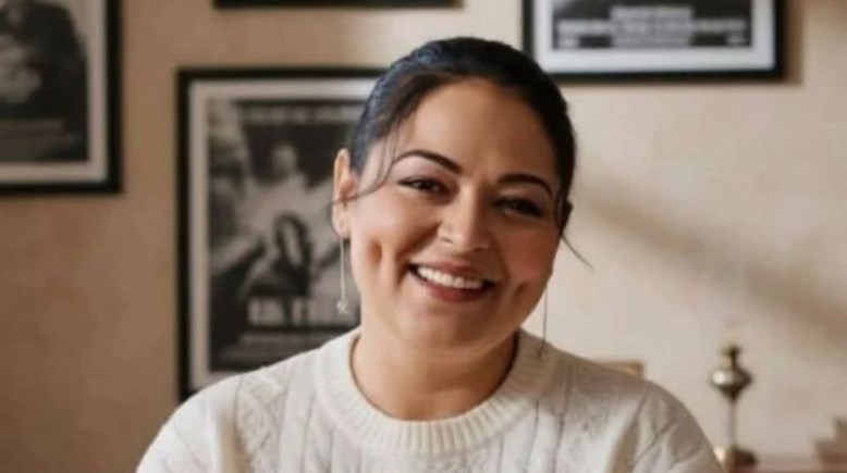 نيفين مندور 