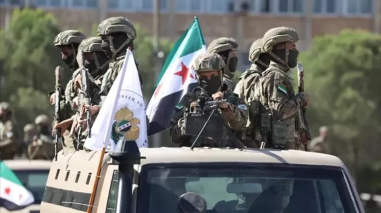 عناصر من الجيش السوري