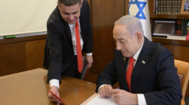 رئيس الوزراء الإسرائيلي بنيامين نتنياهو في حديثه مع رئيس أرض الصومال