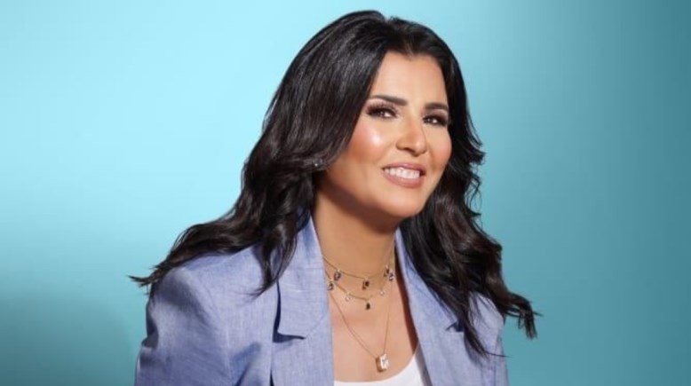  مواعيد برنامج منى الشاذلي