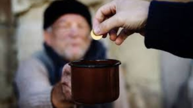  تعبير عن مساعدة المحتاجين للعام الدراسي 2025-2026 بالعناصر