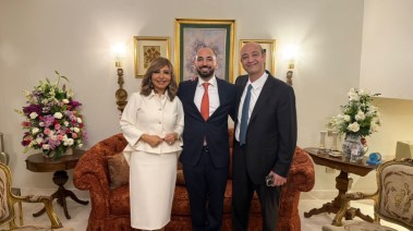 عمرو أديب ولميس الحديدي في الاحتفال بانهما نور