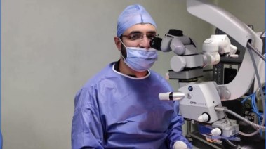 استشاري أمراض طب وجراحة العيون الدكتور أحمد زاهر