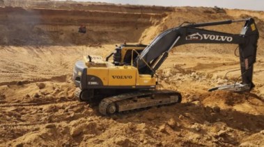 حفار - أرشيفية 