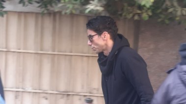 اللاعب شريف إكرامي