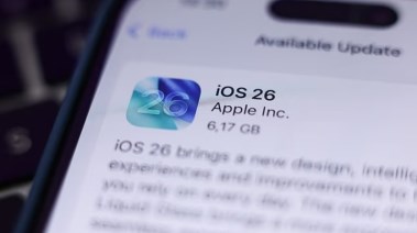 نظام التشغيل iOS 26