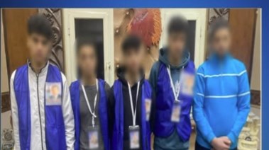 المتهمون بعد ضبطهم