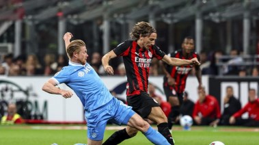 ميلان ونابولي