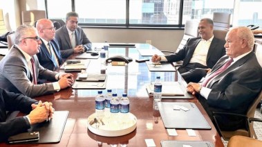 اجتماع رئيس الهيئة العامة للمنطقة الاقتصادية لقناة السويس مع قيادات شركة بيكتون ديكنسون