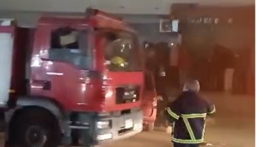 بينهم طالبات إصابة 11شخص بحالات اختناق نتيجة اندلاع حريق بمول تجارى  وسط مدينة  أسوان