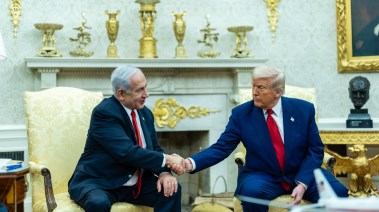 الرئيس الأمريكي دونالد ترامب ورئيس الوزراء الإسرائيلي بنيامين نتنياهو