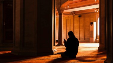 مواقيت الصلاة اليوم الجمعة 12 ديسمبر 2025 في مصر