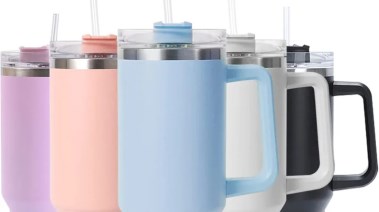 زجاجات المياة