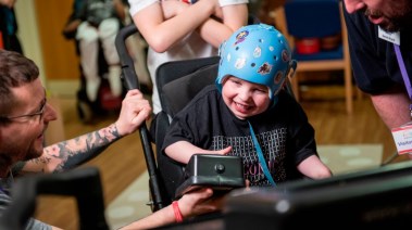 الطفلة كاتي 