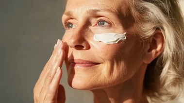 بشرة الشيخوخة 