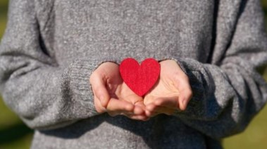 موضوع تعبير عن الحب 2025-2026