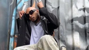 مطرب المهرجانات أحمد دقدق 