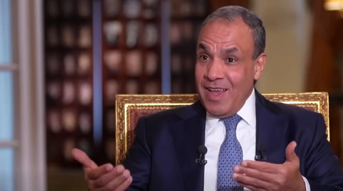 الدكتور بدر عبد العاطي وزير الخارجية