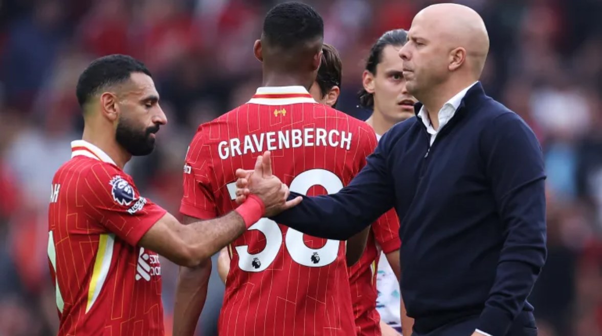 آرني سلوت ومحمد صلاح 