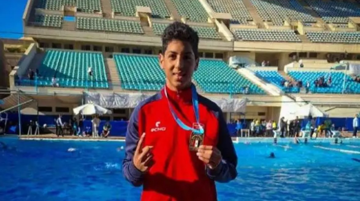 السباح الطفل يوسف محمد