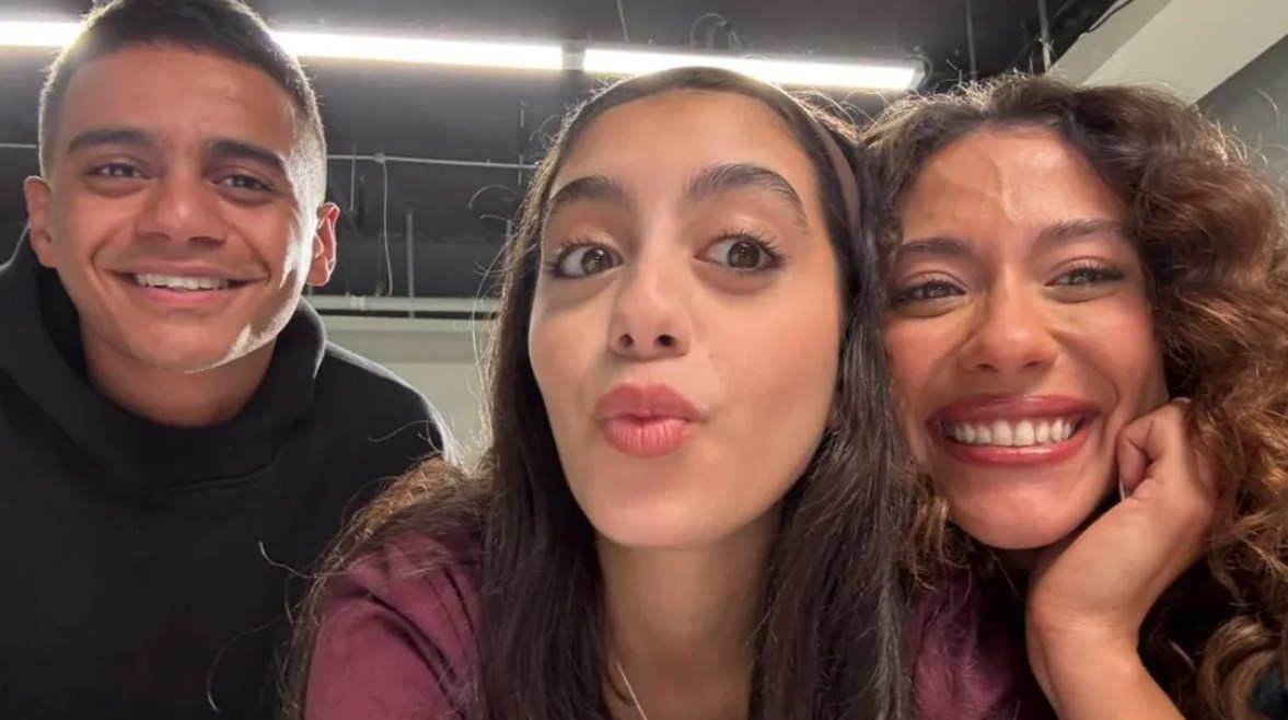 أبطال مسلسل "ميدترم"