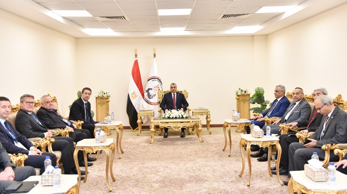 المهندس محمد صلاح الدين مصطفى وزير الدولة للإنتاج الحربي