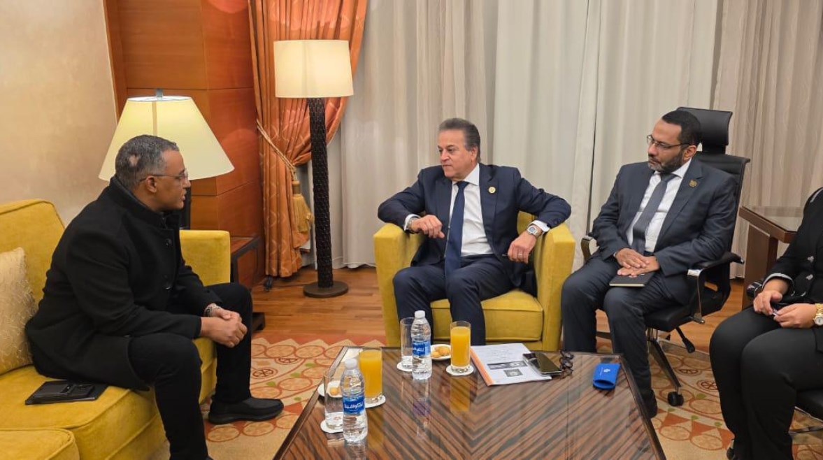 وزير الصحة يلتقي نظيره الموريتاني