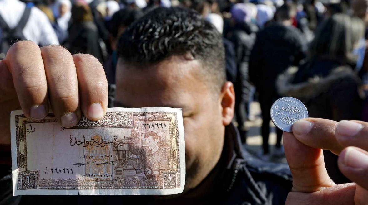 إطلاق ليرة سورية جديدة