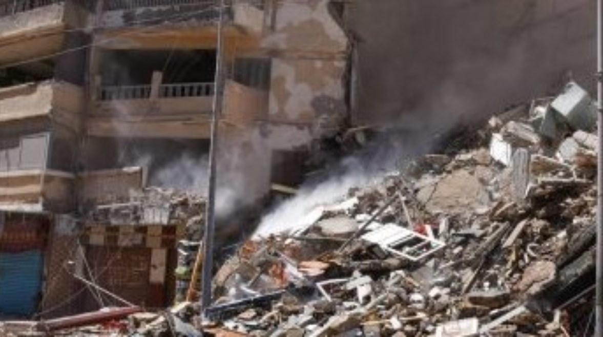 انهيار عقار - أرشيفية 