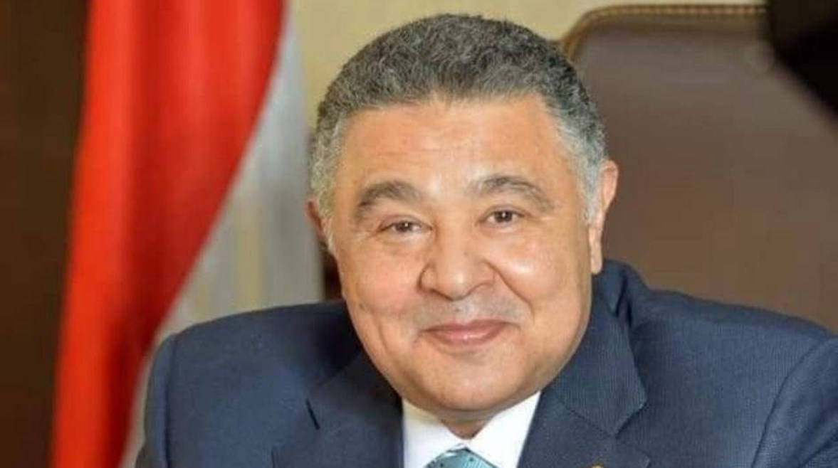 اللواء عمرو حنفى محافظ البحر الأحمر 