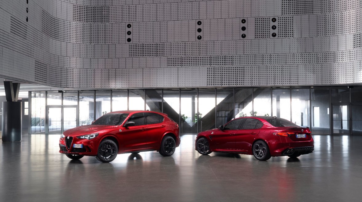 سيارات ألفا روميو جيوليا وستلفيو كوادريفوليو كوليتسيوني