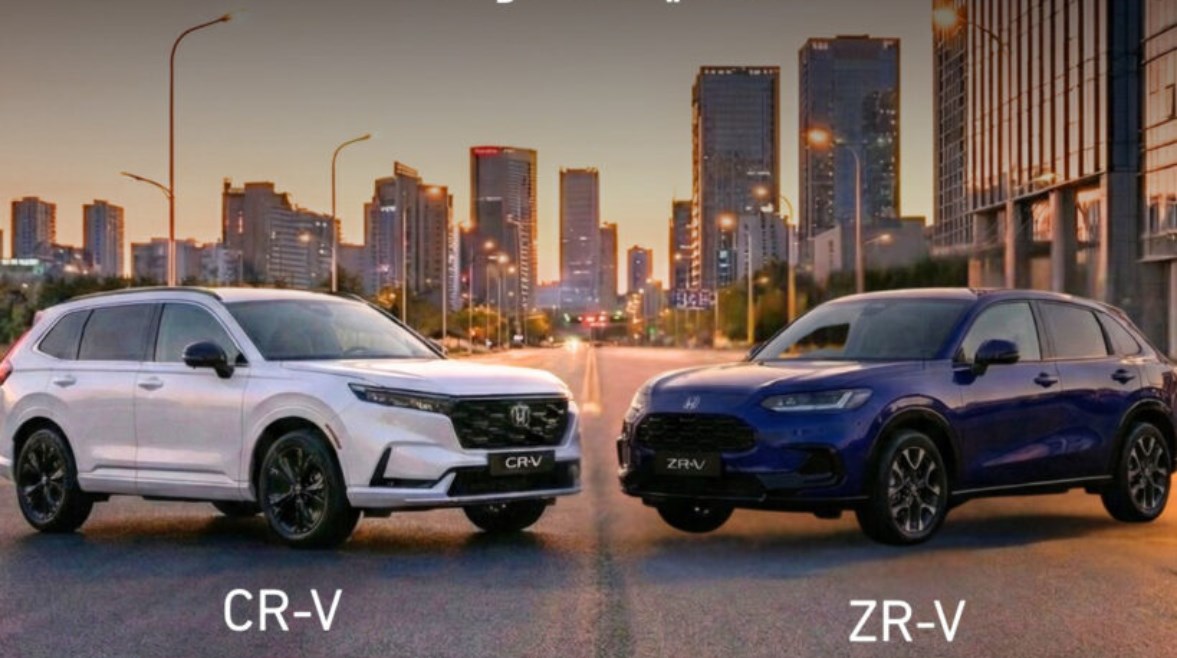 سيارتي هوندا ZR-V وCR-V