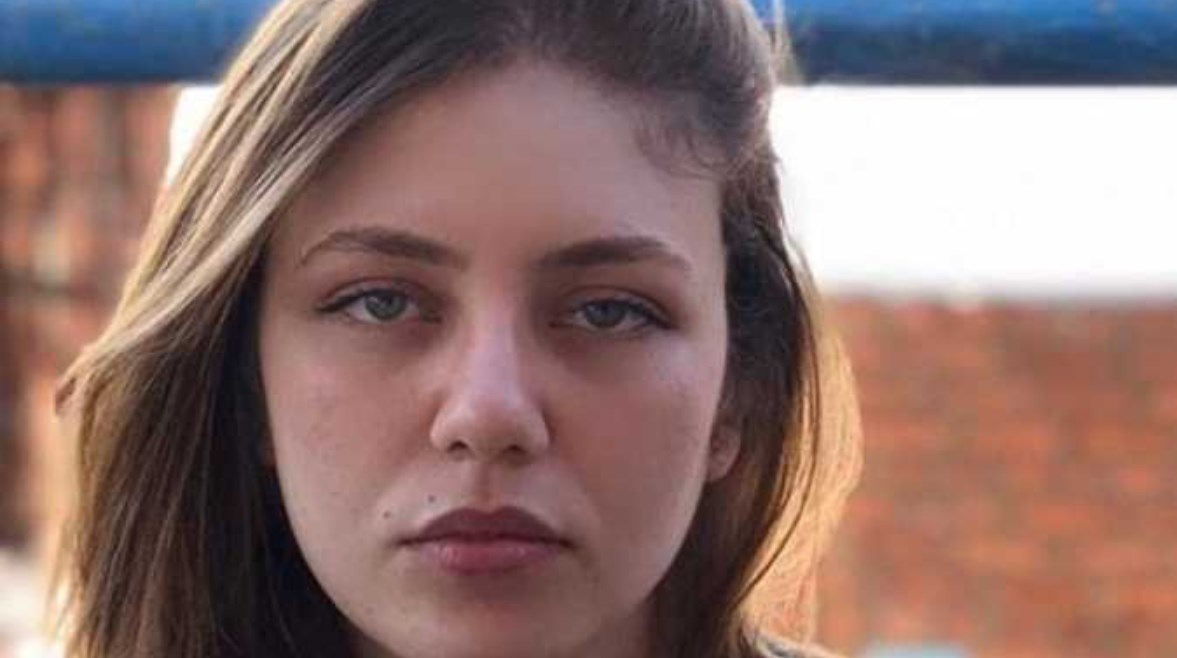 الفنانة رحمة حسن