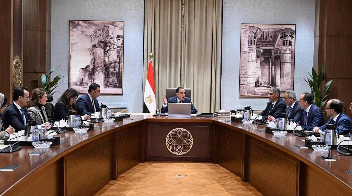 اجتماع رئيس الوزاء لمتابعة مستجدات مشروع إعادة إحياء منطقة نزلة السمان كمقصد سياحي