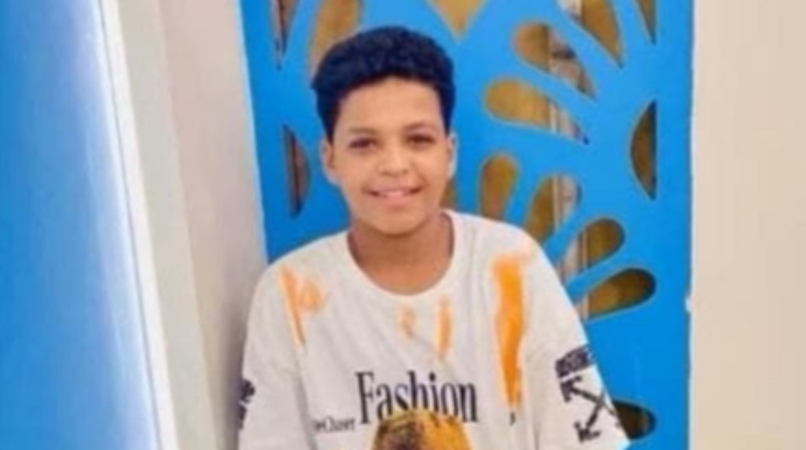 الشاب كرم الذى وافته المنية إثر الحادث الأليم 