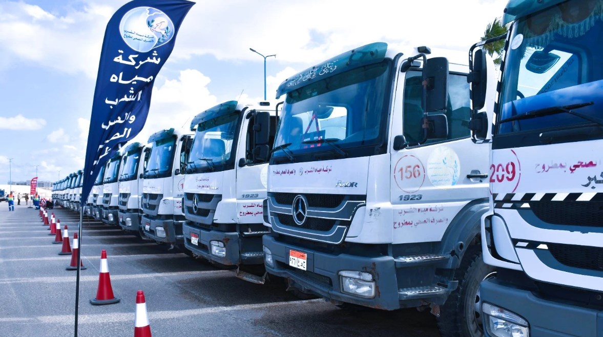 المركز الإعلامي لمجلس الوزراء يوضح حقيقة زيادة أسعار سيارات نقل المياه بمحافظة مطروح