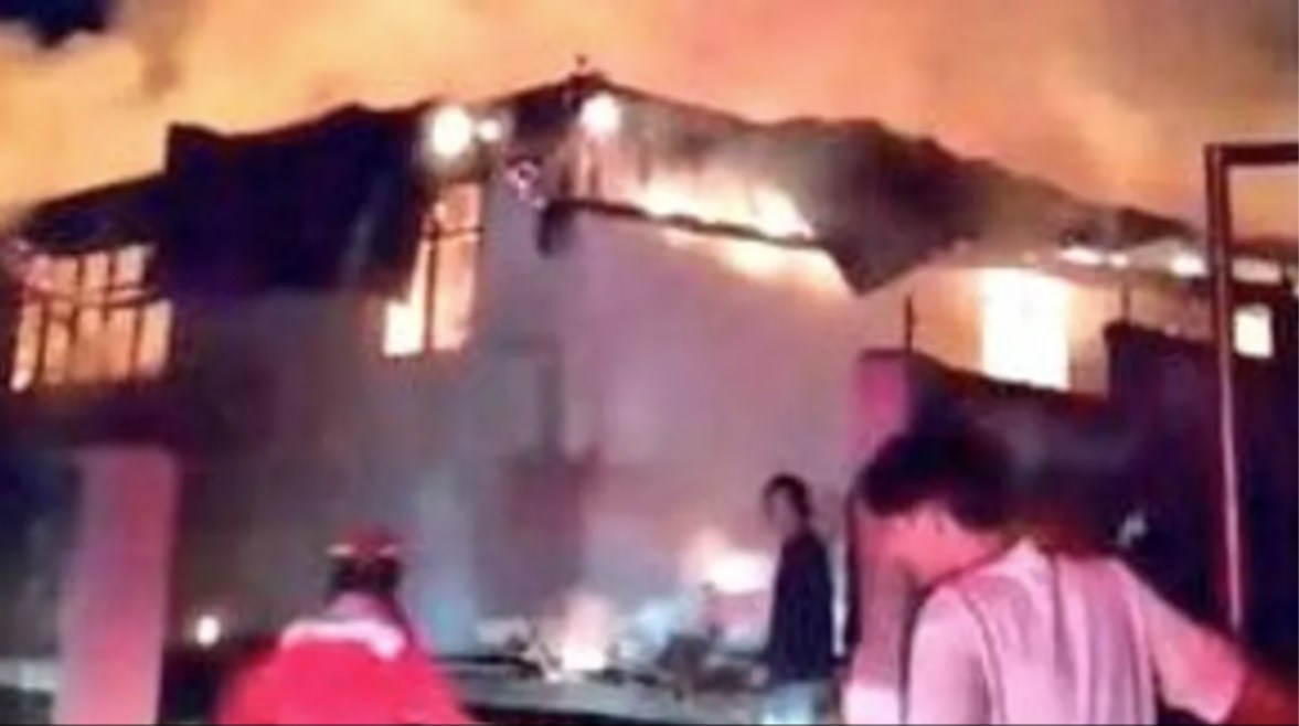 حريق في دار للمسنين بإندونيسيا