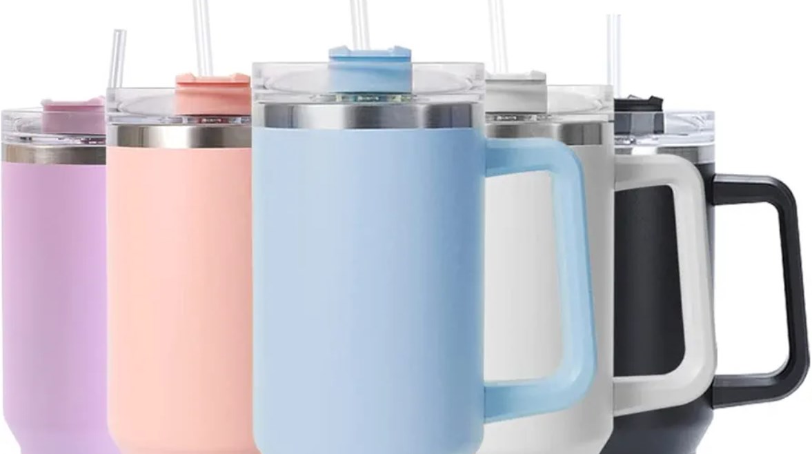 زجاجات المياة