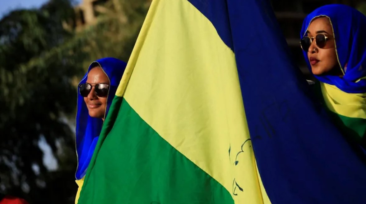  ما هو علم الاستقلال السوداني، بعد اقتراح" برهان" إعادته