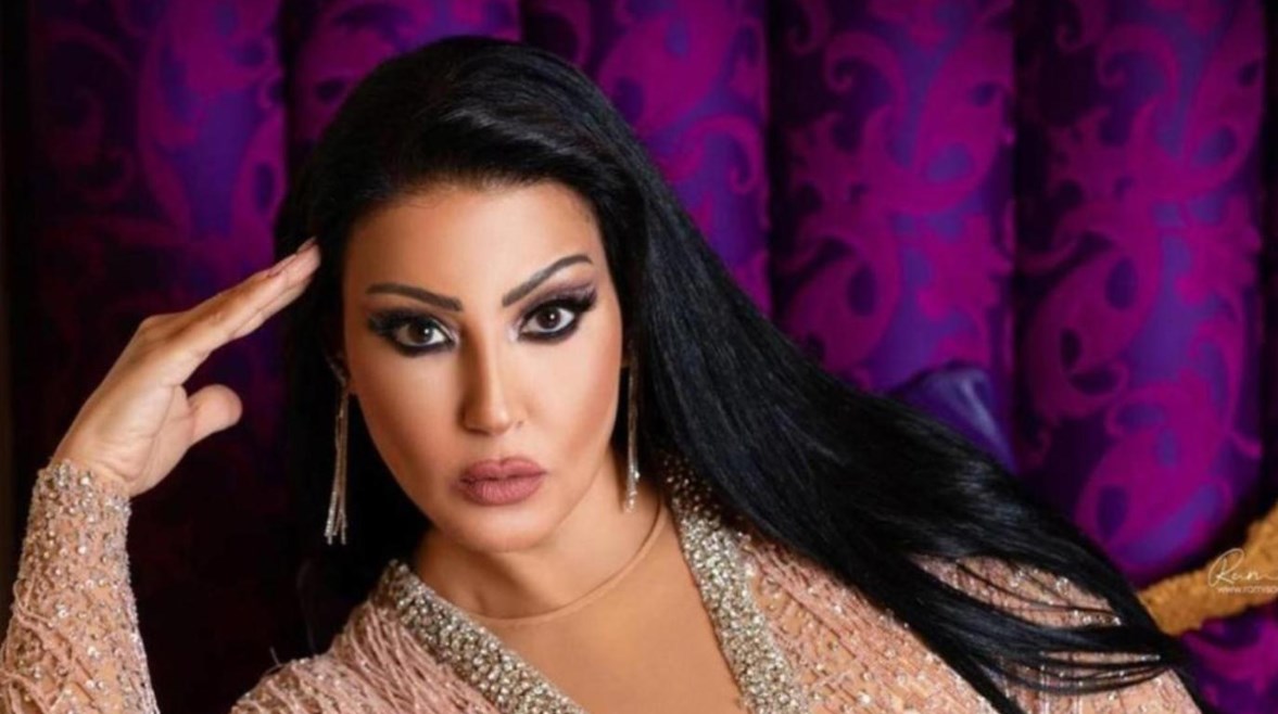 الفنانة سمية الخشاب 