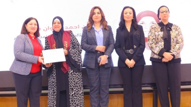 وزيرة التضامن الاجتماعي ووزيرة التنمية المحلية في احتفالية عيد الأم