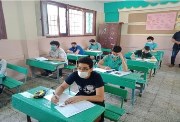 طلاب الصف الثاني الإعدادي