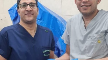 الأطباء 