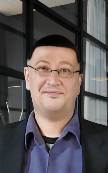 د.طارق سعد د.طارق سعد